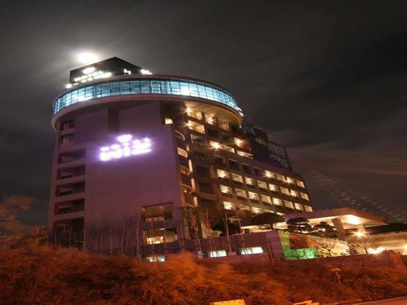 Wiz Hotel Paju Buitenkant foto