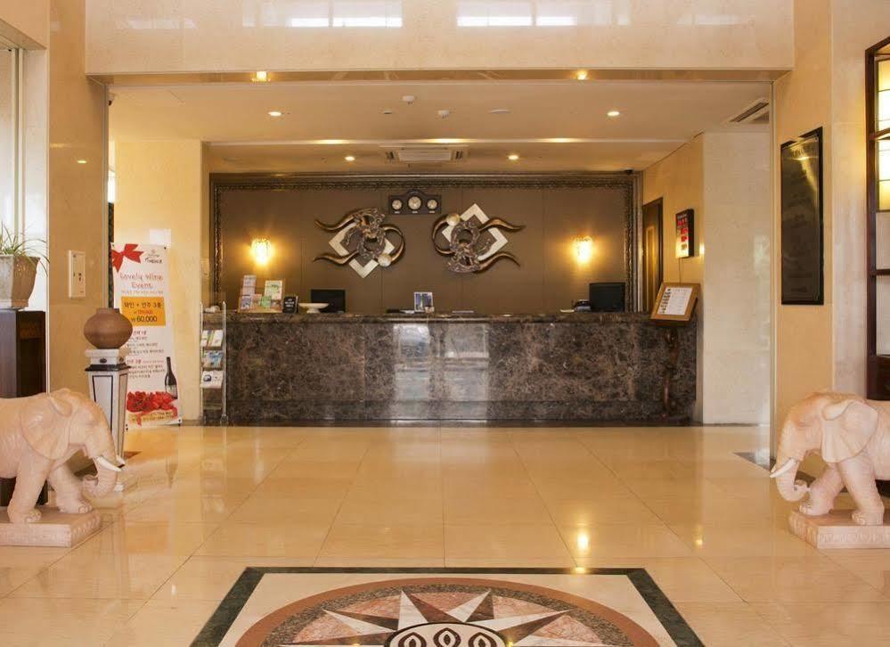 Wiz Hotel Paju Buitenkant foto
