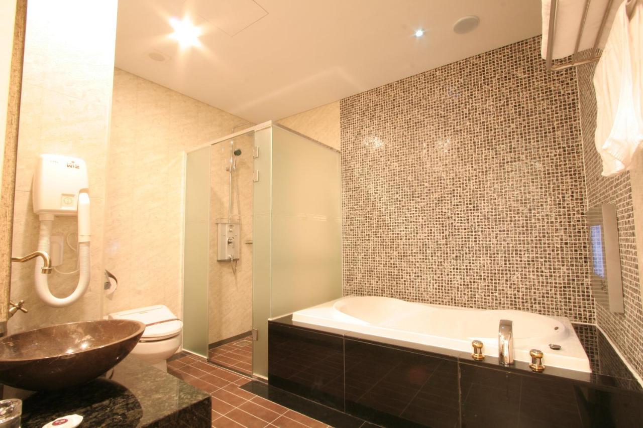 Wiz Hotel Paju Buitenkant foto
